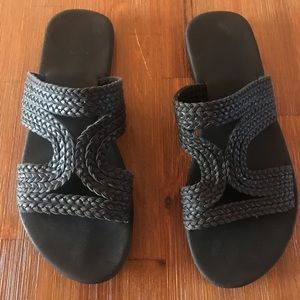 Handmade real leather black sandal from Bali size6